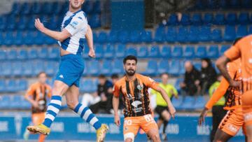 Momento del partido entre el Alcoyano y el Antequera.