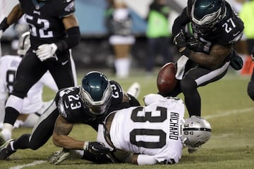 Las imágenes del último MNF entre los Eagles y Raiders