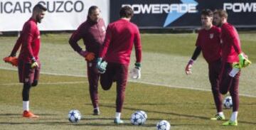 Calientamiento de los porteros