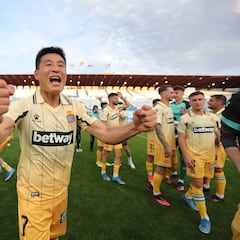 Wu Lei vuelve a China