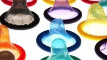 Una doctora propone distribuir 30.000 condones "antiviolación" para Sudáfrica