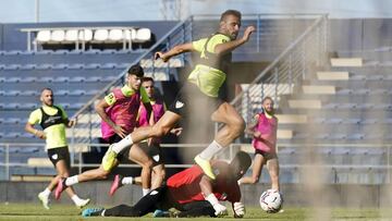 Orlando Sá, esta mañana durante el entrenamiento del Málaga.