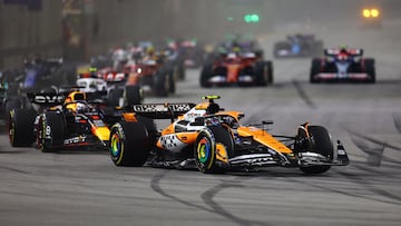 Lando Norris (McLaren MCL38). Marina Bay, Singapur. F1 2024.