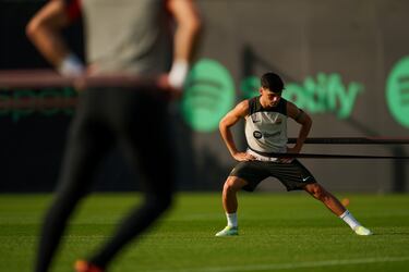 Barcelona injury update: Pedri ruled out of game against Athletic Club