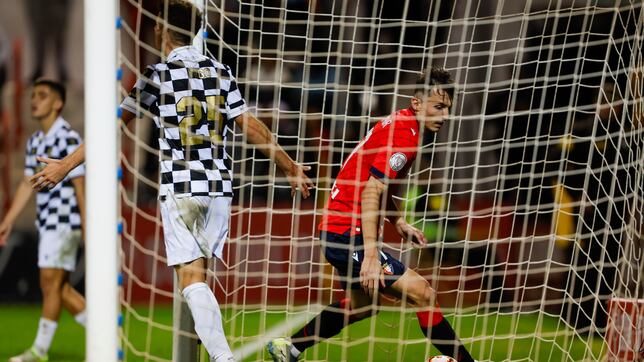 Osasuna priva al Ceuta de la gesta de una manera cruel