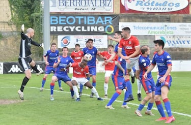 El Racing se encontró con la victoria en un partido para olvidar