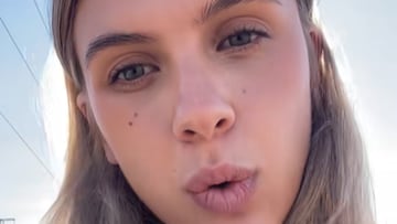 Le multan por aparcar en una zona ajardinada y muestra el ‘desierto’ donde ha aparcado: “¿Dónde está el jardín en todo esto?”