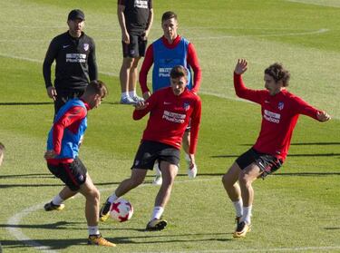 Simeone: "Gaitán needs the coach to give him more playing time..."
