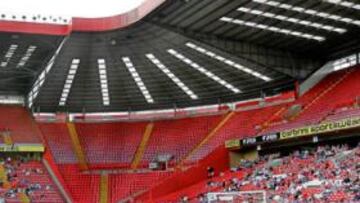 <b>CAMPO COQUETO. </b>El Athletic sigue invicto en esta pretemporada después de noquear al Charlton en el Valley Stadium.