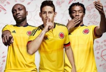 El lanzamiento de la nueva camiseta de la Selección Colombia se hizo a través de redes sociales, y James fue elegido por Adidas para presentar la nueva indumentaria.