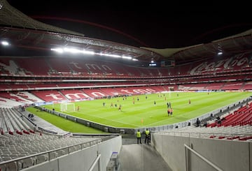 Estadio del SL Benfica conocido popularmente como Da Luz