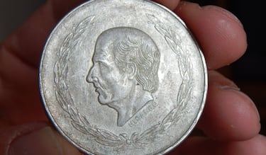 La moneda de 5 pesos que puede valer hasta 2.500 pesos: estos son los rasgos que la hacen especial