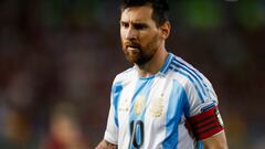 Kempes asegura que Messi estará presente en el Mundial de 2026