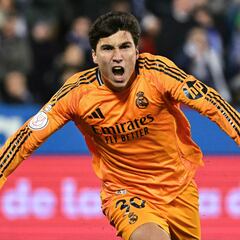 La Fábrica pone cabeza