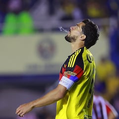 Henry Martín se abre al mundo: “Viví un calvario, lloraba y le pegaba a la almohada”