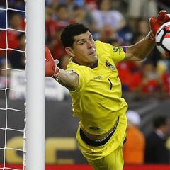 Carlos Lampe podría reforzar la portería de Pumas