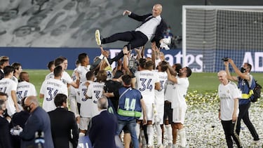 Where will Zinedine Zidane coach next? Juventus or the French National team?