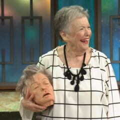 María Galiana, en ‘La Revuelta’: le regala ‘su cabeza’ a Broncano, y responde a las preguntas clásicas