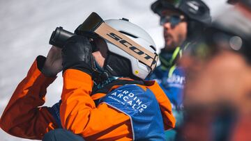 Un freerider en Ordino Arcal&iacute;s, con unas gafas Scott. 