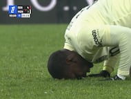 El francés volvió a las canchas en un encuentro oficial con Mónaco tras más de dos años de ausencia por sanción.