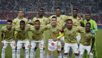 Jugadores de la Selecci&oacute;n Colombia antes del partido ante Corea del Sur en Se&uacute;l.