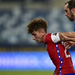 Familia, niñez, rabia: Arriagada analizó su debut y el casi gol