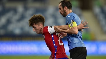 Familia, niñez, rabia: Arriagada analizó su debut y el casi gol
