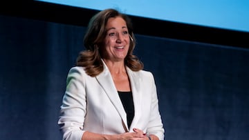 Lola Fernández Ochoa durante la presentación del documental 'El viaje. La medalla de la salud mental' en el Teatro Albéniz, a 17 de abril de 2023, en Madrid (España). Producido por RTVE, la Fundación Blanca de Apoyo al Deportista y Renfe, el documental aborda la importancia de la atención de la salud mental en el deporte de élite, y tiene como objetivo conocer de primera mano episodios personales, de deportistas de reconocido prestigio, relacionados con la salud mental durante la carrera deportiva y las diferentes soluciones desarrolladas para solventar momentos delicados. (A. Pérez Meca / Europa Press)
A. Pérez Meca / Europa Press
17/04/2023