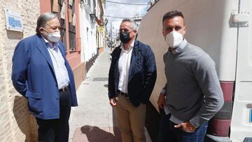 Herrera, Marcos &Aacute;lvarez y Cala, en Bollullos.