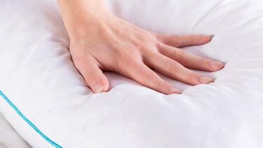 Duplica tu comodidad y descanso con este paquete de almohadas con ‘memory foam’
