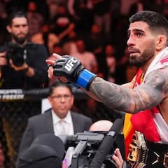 How much are tickets to watch the UFC mega-fight between Topuria and Holloway live?