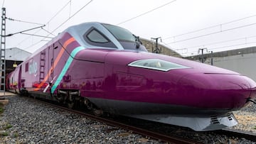 ?En qu¨¦ condiciones se puede viajar en autob¨²s y tren entre provincias?