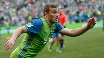 El atacante de Seattle Sounders, disputó 34 partidos en su primera temporada en la MLS donde marcó 12 goles y dio 4 asistencias.