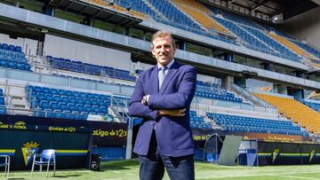 Óscar Arias durante su etapa en el Cádiz