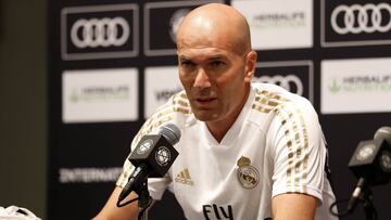 Zidane: "Bale no se vistió el otro día porque él no quiso..."
