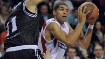 Nicolás Batum arrolla al Bilbao Basket