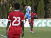 Un excelente gol de Larrubia da más alas y moral al nuevo Málaga