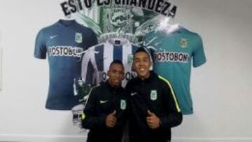 Andrés Ibargüen (izq) y Daniel Londoño durante su presentación como jugadores de Nacional.