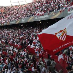 La afición del Sevilla se vuelca con el duelo ante el Atlético