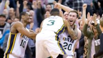 Gordon Hayward lidera de esto j&oacute;venes y prometedores Jazz.