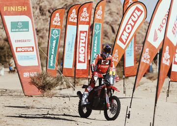 Sam Sunderland ha conseguido su segundo Rally Dakar en motos. 