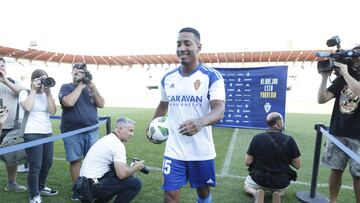 Jairo Quinteros, durante su presentación.