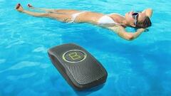 Altavoces Bluetooth asequibles para escuchar música en la piscina