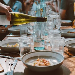 Si no te gusta recibir visitas en casa, la psicología dice que tienes estos rasgos comunes