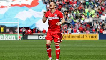 El mediocampista alemán reveló que también tuvo propuestas del fútbol de Asia, pero prefirió continuar su proceso con el Chicago Fire.