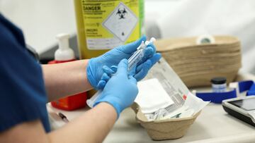 Common symptom of colon cancer