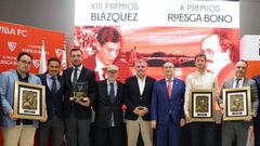 José Castro con los galardonados de los XIII Premios Blázquez y X Ruesga Bono. Morenatti/Diario As