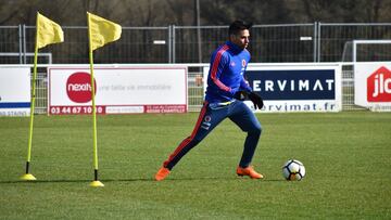 Tuttosport: "Mendes garantiza que Falcao jugará en el Milan"