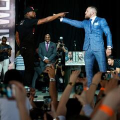 Conor McGregor quiere la revancha contra Floyd Mayweather Jr