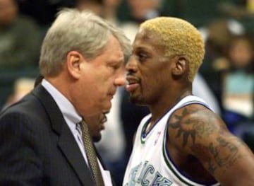 Dos grandes del baloncesto estadounidense: Don Nelson y Dennis Rodman.